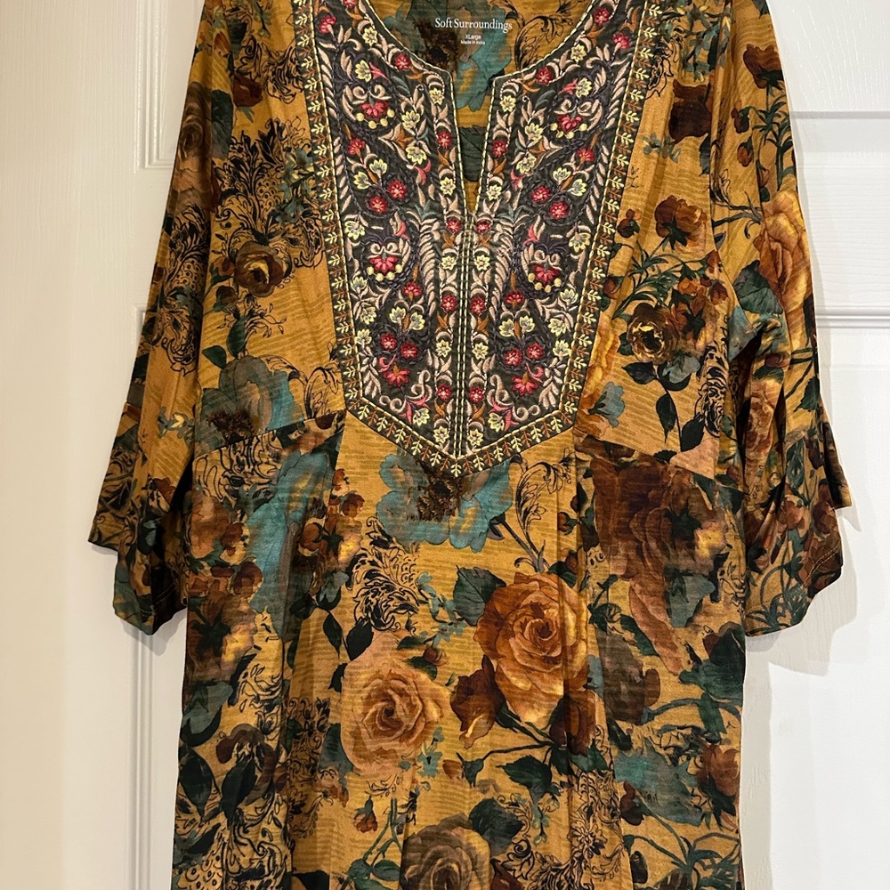 Soft Surroundings Multicolor Embroidered Top